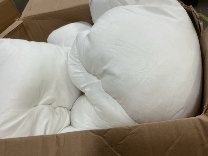 Condition photo showing Good Condition for marine moon mattress topper queen, cooling pillow top mattress topper, extra thick plush mattress pad cover, overfilled with 7d down alternative, relief back pain, soften hard mattress, 80'' x 60'' queen classic - square white