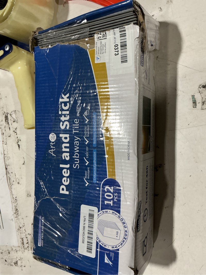 Condition photo showing Good Condition for art3d 102-piece peel and stick wall tile for kitchen backsplash, bathroom, fireplace, 3in. × 6in. stick on subway tile, glossy white 3" x 6“ glossy white 102