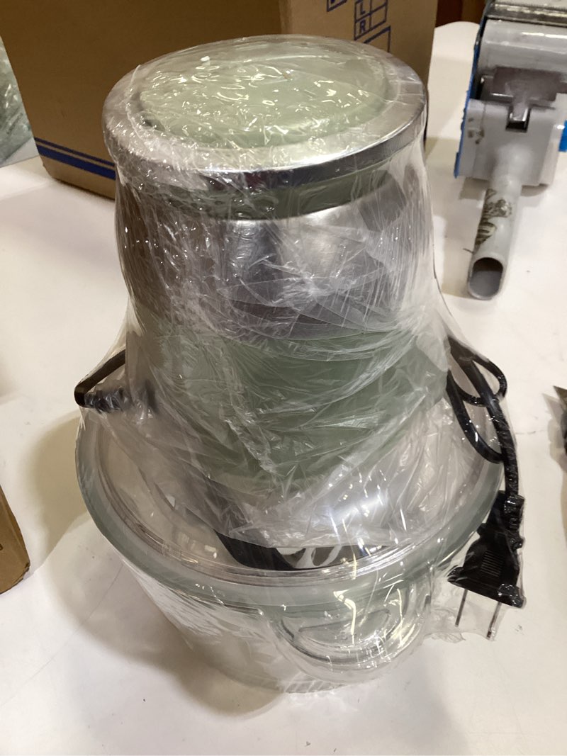 Condition photo showing Good Condition for green food processor,500w electric meat grinder with 8 cup glass bowl and 4 sharp blades, food chopper & vegetable chopper for home use,meat processor, vegetables, fruits and nuts green-glass