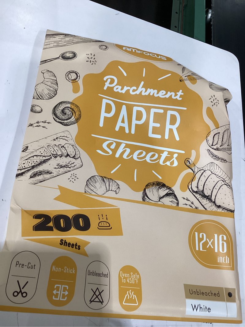 Condition photo showing Good Condition for 200 pcs unbleached parchment paper sheets for baking 12x16 inches, non-stick and non-toxic pre-cut parchment sheets for oven, cooking, grilling, air fryer and steaming - fit for half sheet pans brown 12" x 16" - 200 pack