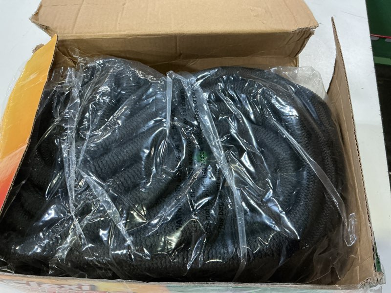 Condition photo showing New/Like New for flexi hose expandable garden hose with 8 function nozzle, 100ft - lightweight retractable garden hose, water hose - no-kink flexibility, 3/4 inch solid brass fittings and double latex core 100ft black