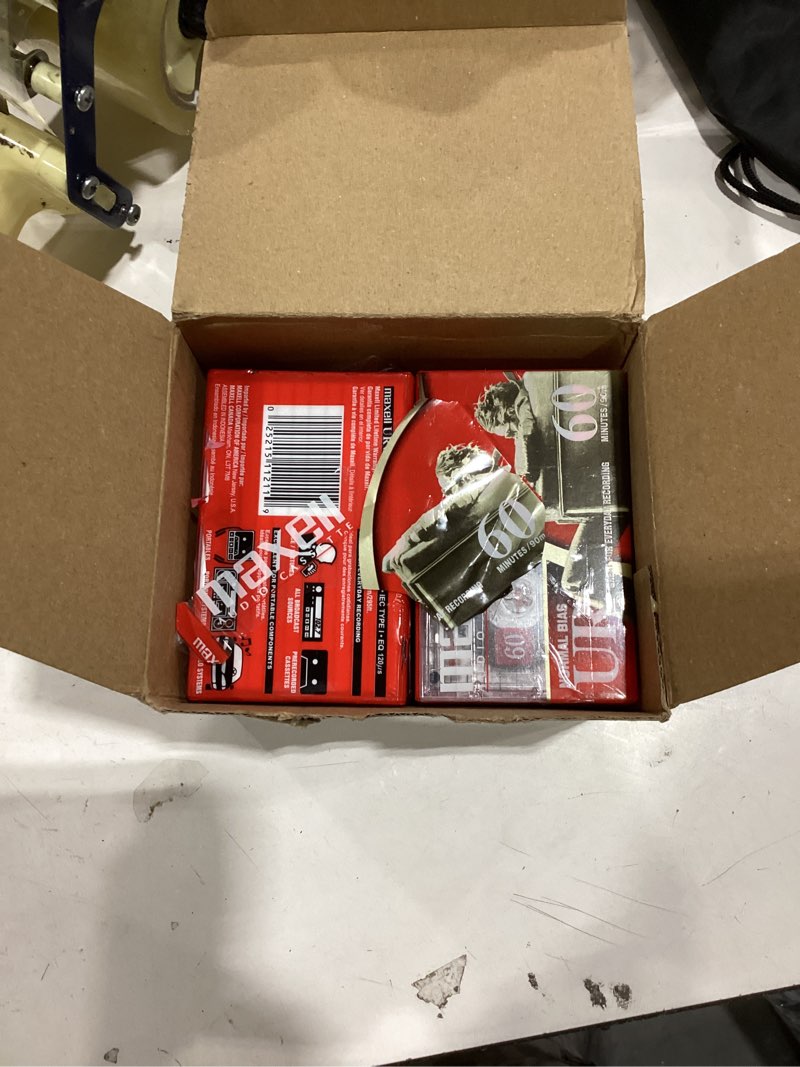Condition photo showing New/Like New for Maxell UR-60 Audio Cassette- Box of 10