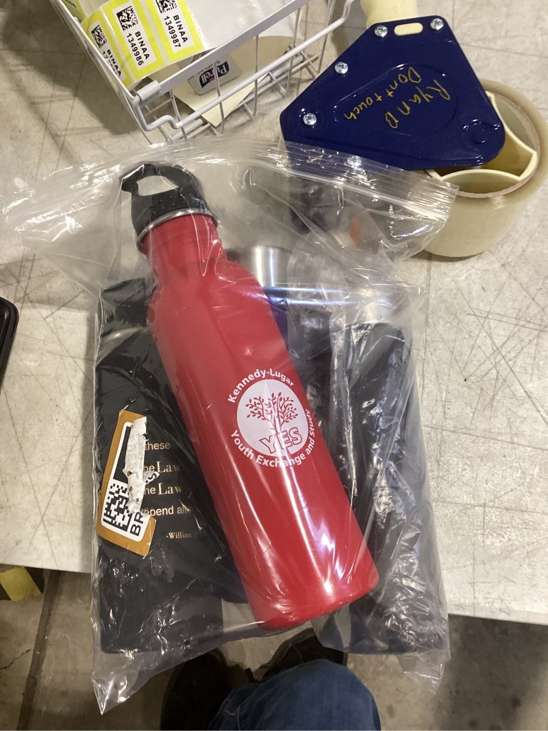 pack of 4 water bottles