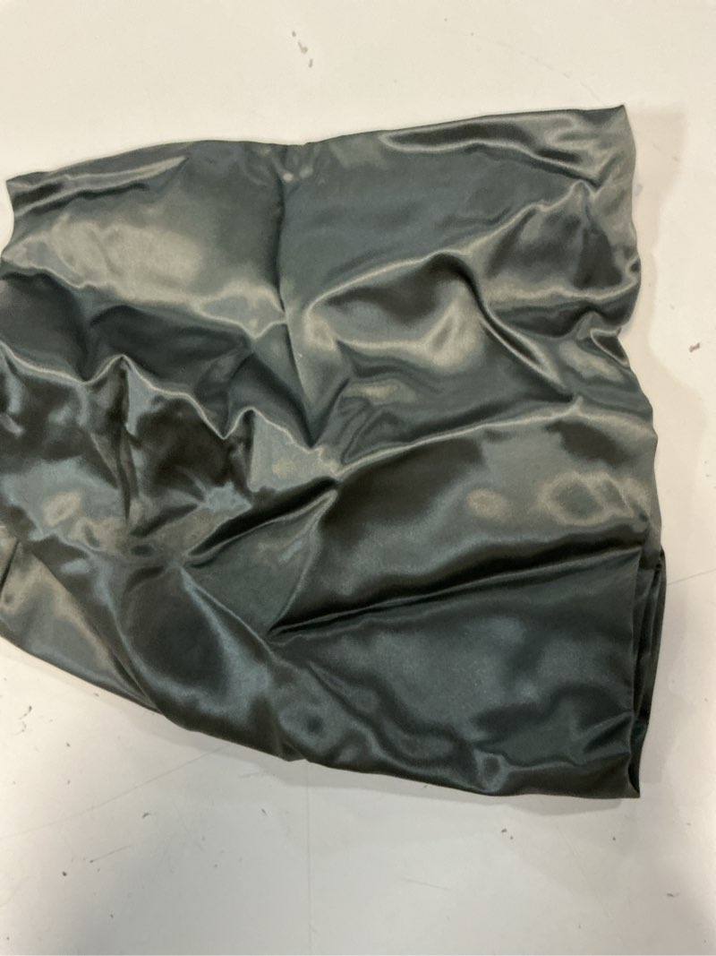 Condition photo showing Good Condition for 100% mulberry silk pillowcase, king, charcoal