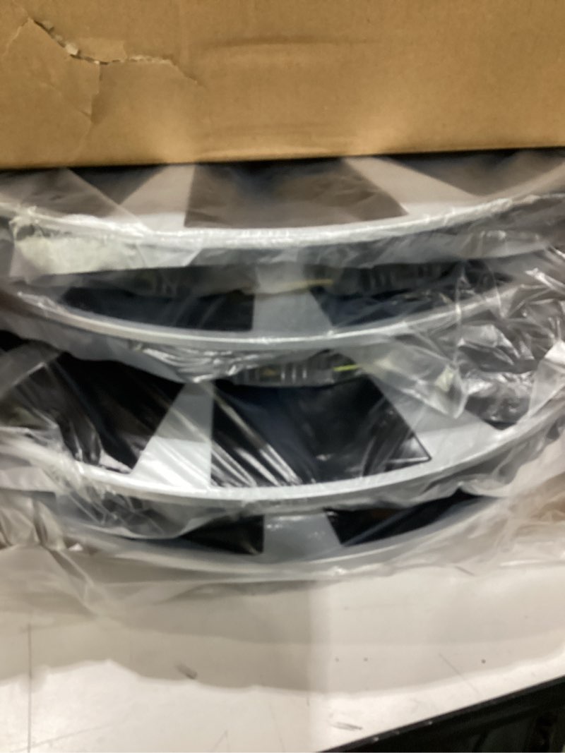 https://lotting-media.assets.bidfta.com/lotting_1b79e4e5-9142-493d-ad06-a70e989cd473