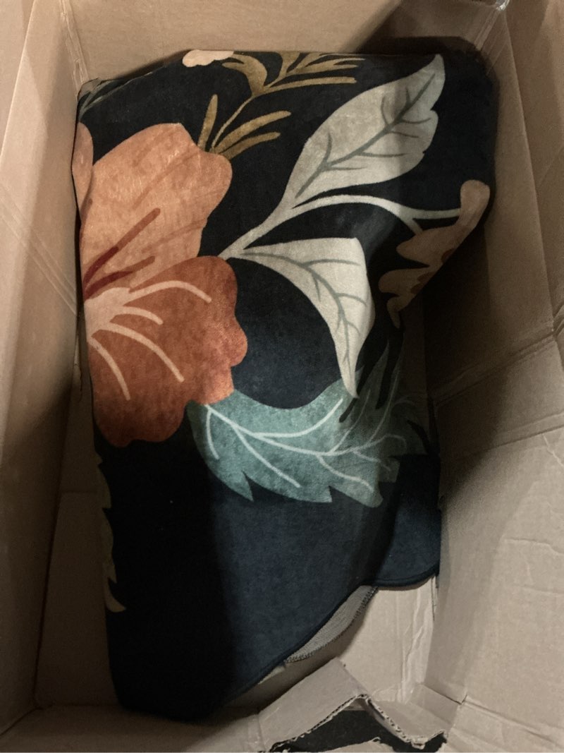 Condition photo showing As Is for Lahome Floral 9x12 Area Rugs for Living Room Bedroom, Soft Washable Rugs 9x12 Stain Resistant, Ultra