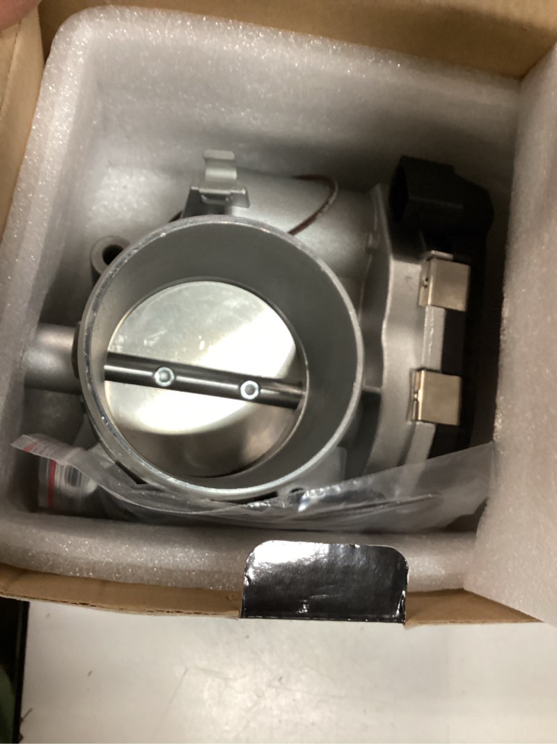 Condition photo showing New/Like New for electronic throttle body assembly fit for volvo c70 s60 s80 v70 xc70 l5 xc90 l6, 2002-2009, 2.3l 2.4l 2.5l 2.9l, replace part # ?s20160 30711554 8677867 tb1123 977-354