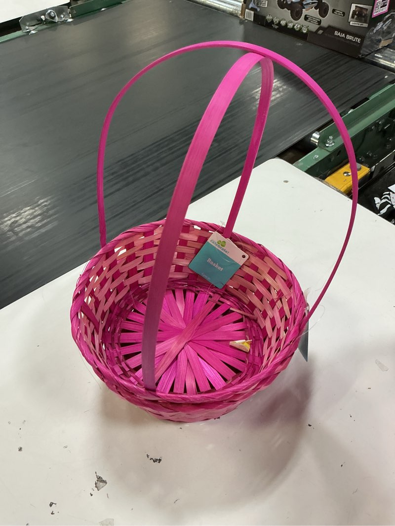 Condition photo showing As Is for easter suprirse walmart is selling pink bamboo baskets for(pack 3)