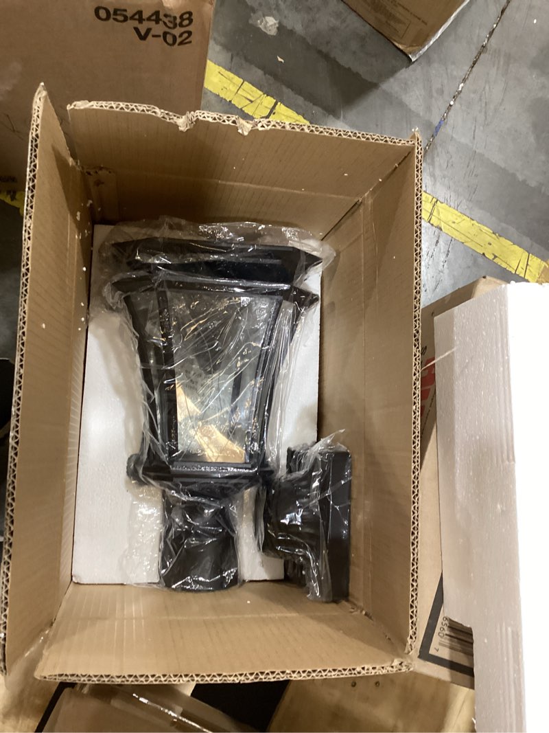 Condition photo showing Good Condition for 19.6" solar post lights, dusk to dawn outdoor post lights solar lamp post light, black pole lights outdoor with pier mount base, waterproof outdoor lamp post for yard frontdoor pathway garage, 1 pack 19.6" - dual color temp led panel
