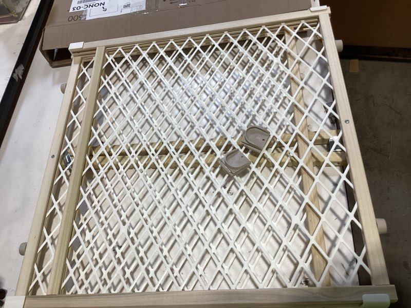 Condition photo showing New/Like New for toddleroo by north states - diamond mesh wooden baby gate: pressure mounted baby gate for doorways - adjustable 26.5 to 42 inches wide - 23 inches tall