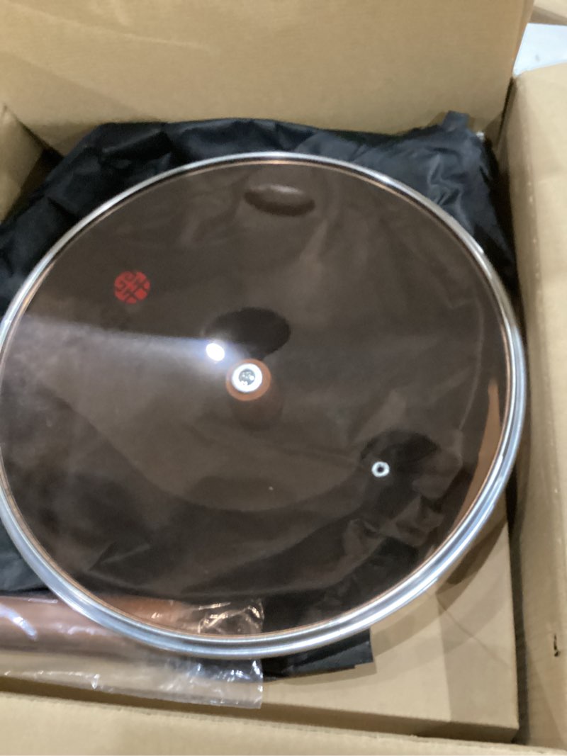 Condition photo showing Good Condition for wangyuanji carbon steel wok pan, 13.4" woks & stir-fry pans with glass lid no chemical coated flat bottom iron wok for induction, electric, gas, halogen all stoves