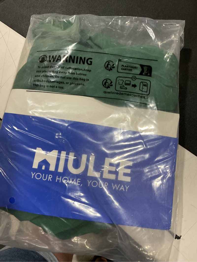 Condition photo showing Good Condition for miulee hunter green privacy sheer curtains that let light in 90 inches long non-see-through semi sheer curtain light filtering window curtains christmas drapes for living room bedroom 2 panels set hunter green 52"w x 90"l (pack of 2)