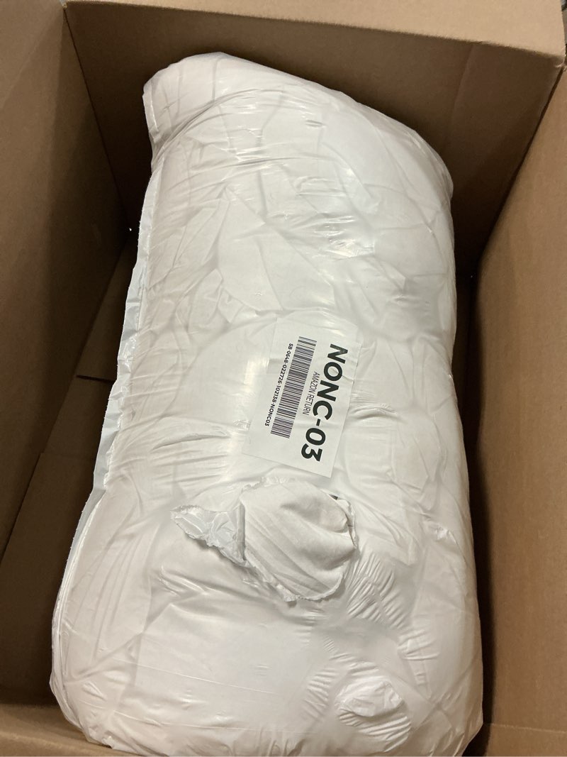 Condition photo showing As Is for Similar 1pc Bedsure Luxury Hotel Duvet 100% White Cotton Rope Weave Bedding Set, Includes 1 Duvet Cover 90x90 Inches with Hidden Zipper & , Comforter Sold Separately Queen (90\\\\\\\" x 90\\\\\\\") 01 - Hotel White