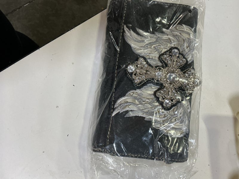 Condition photo showing New/Like New for western cowgirl concealed carry angel wings cross country purse handbag messenger shoulder bag wallet set (black/grey wallet)