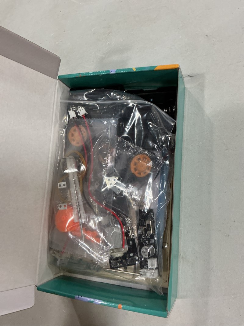 Condition photo showing Good Condition for self-centering steering remote control car?stem projects for kids ages 8-12?engineering kit, diy rc car kit, stem kits for kids ages 8-12