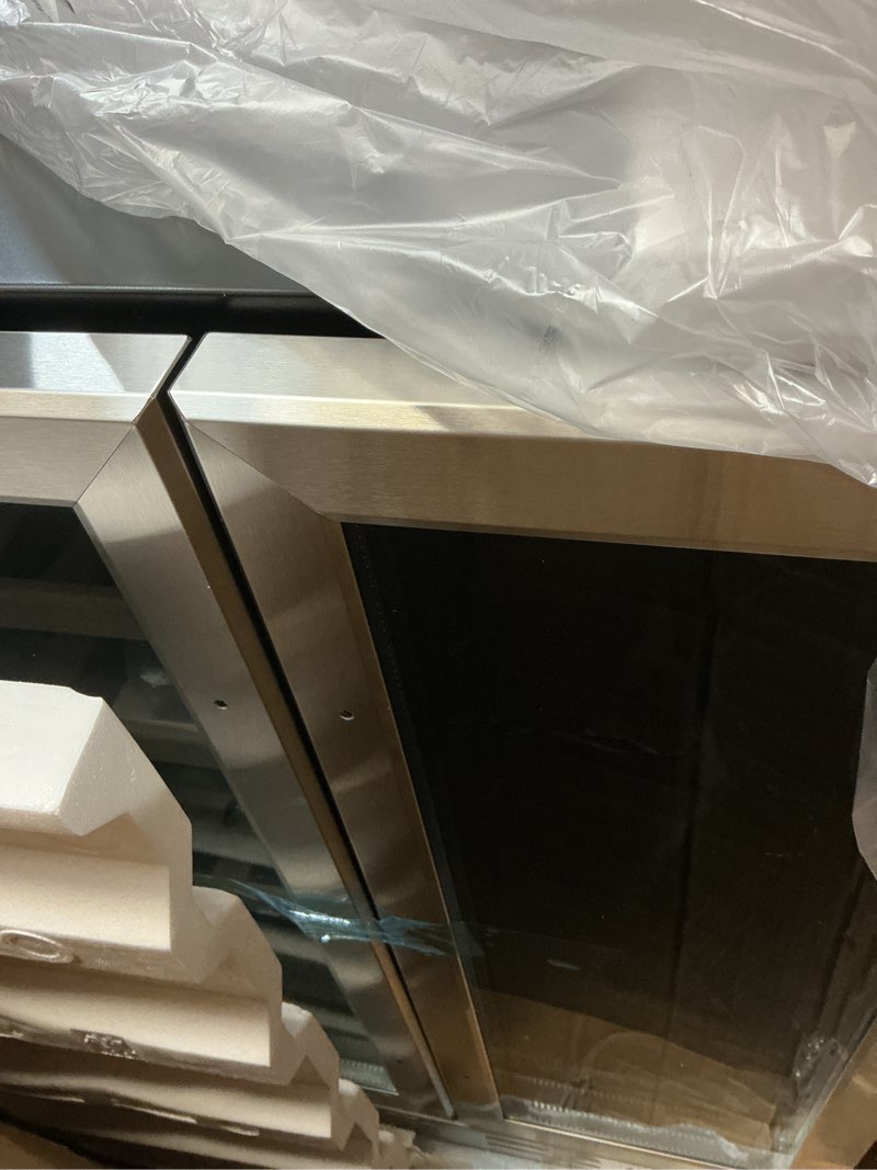 Condition photo showing Good Condition for 24 inch dual zone built-in wine and beverage cooler, 21 bottle 75 can refrigerator