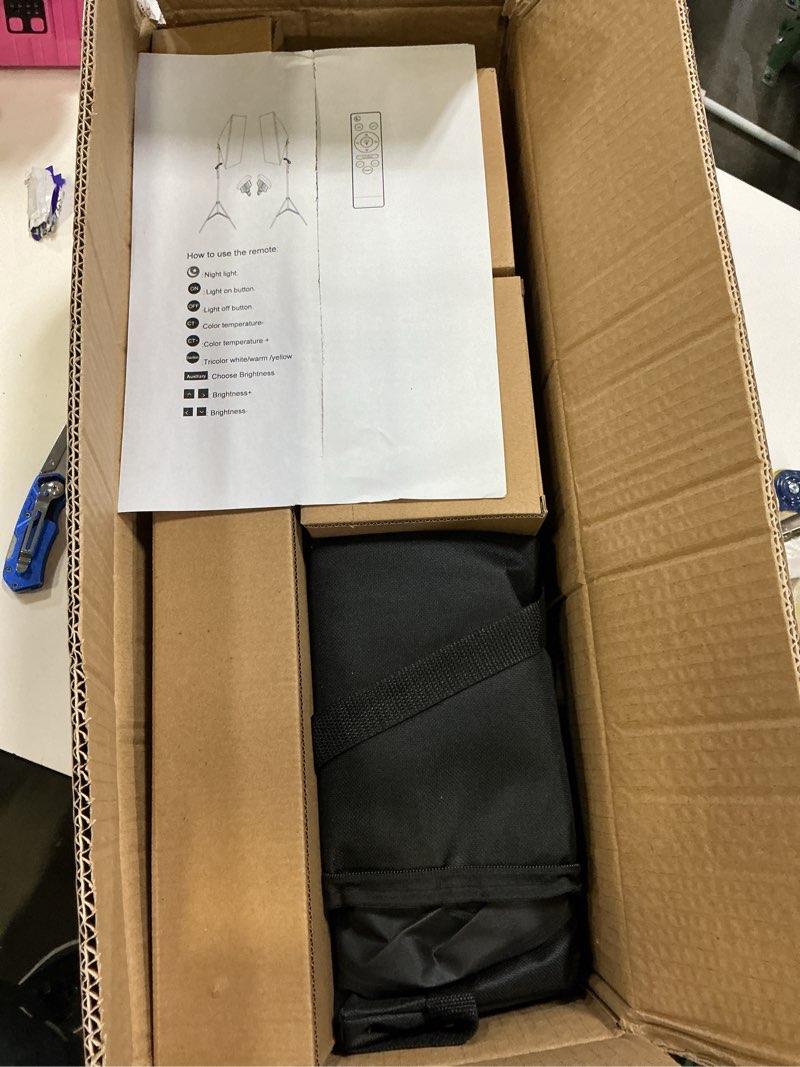 Condition photo showing As Is for ubeesize softbox photography lighting kit, 16” x 16” continuous lighting kit with 40w e27 socket 6500k bulb, professional photo studio lighting for video recording, portrait shooting 16" softbox lighting kit