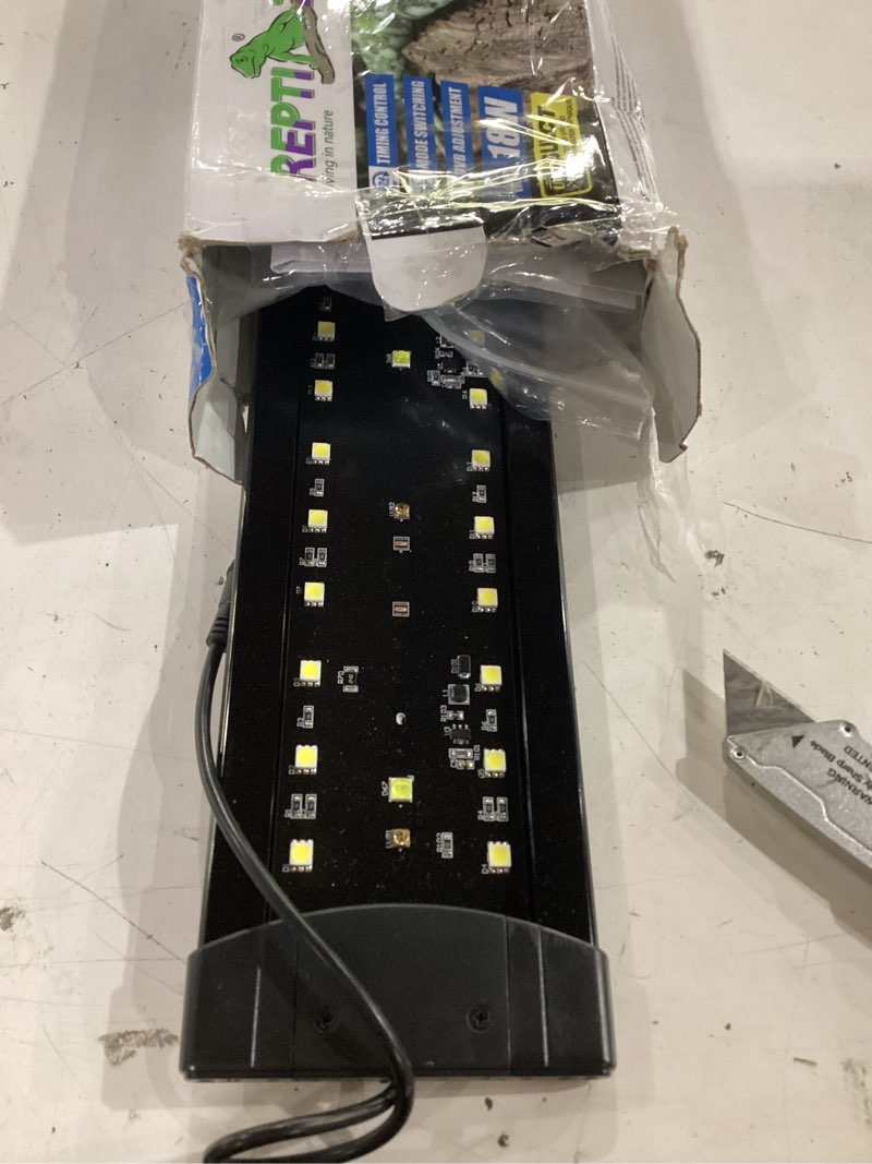 Condition photo showing As Is for reptizoo uvb reptile light with dimming, 24 inch uva uvb led lamp for bearded dragon turtle, 18w uvb bulb aluminum fixture with controller, 5 uvi auto mode, 0–100% dimming & 9 timer, power-off memory 24“