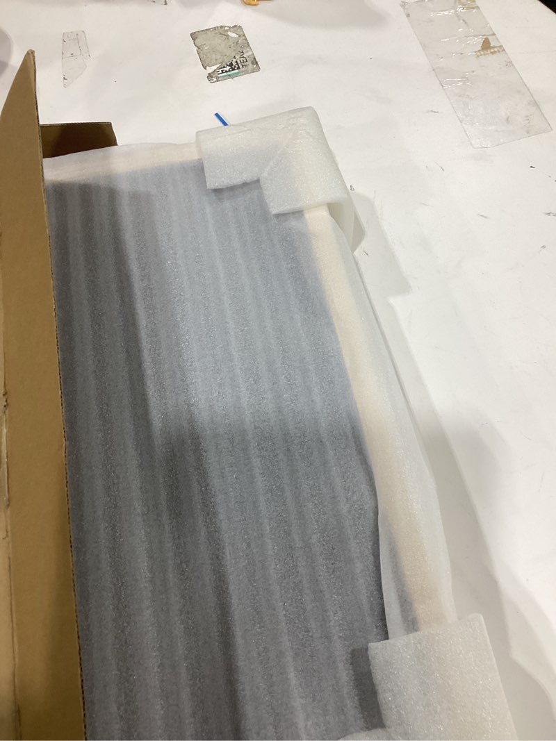 Condition photo showing Good Condition for 16x16 Picture Frame 3 Pack White Solid Wood for Mat 12x12 Wall Mounting Square Poster Frames 3 16x16 Inch