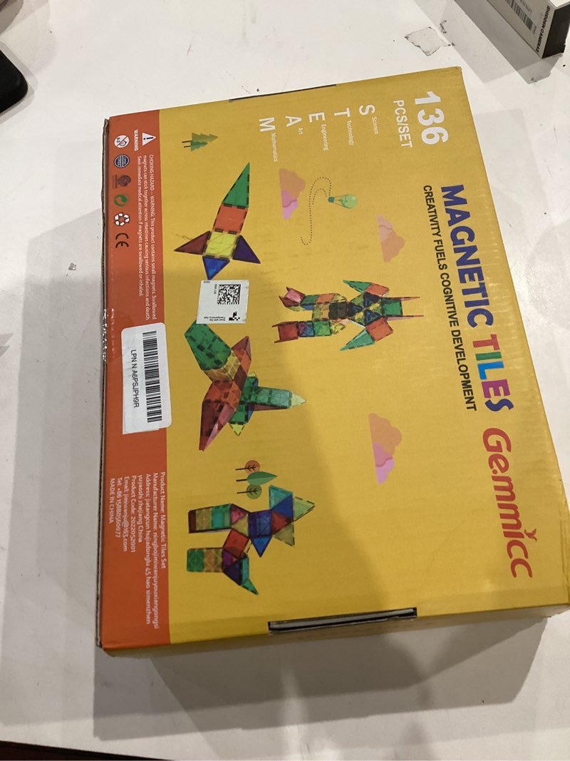 Condition photo showing Good Condition for Gemmicc Magnetic Tiles, Deluxe 136 PCS Building Blocks Magnet Toys for Kids,3D Magnet Puzzles Stacking Blocks for Boys Girls,Huge Set with 2 Cars