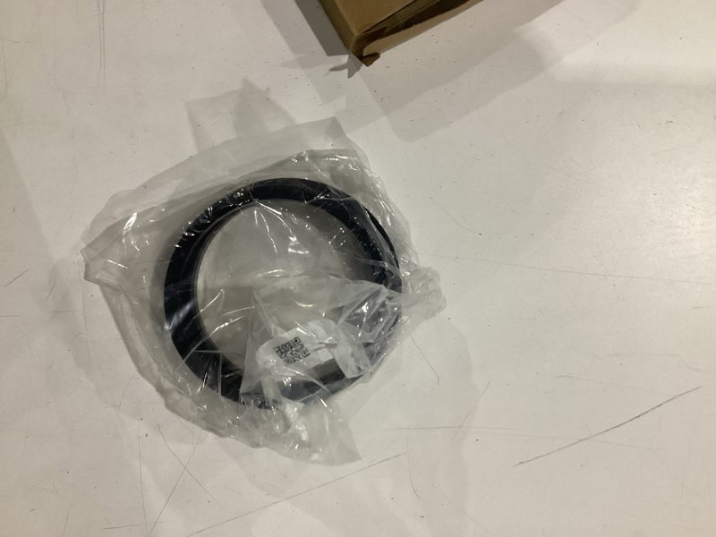 Condition photo showing New/Like New for car wheel hub centric rings durable wheels center shaft shock absorbing hubrings black 2 pcs od 110.1mm to id 95.1 mm polycarbonate