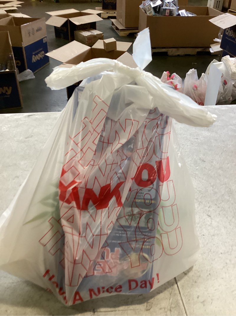 Condition photo showing New/Like New for Assortment of small,miscellaneous small,variety of items,multiple pieces,total of 5 pieces