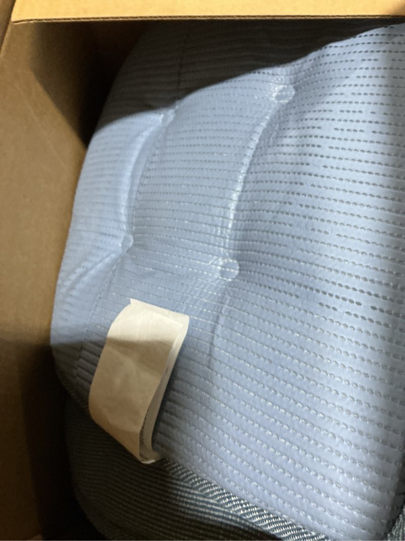 Condition photo showing Good Condition for Klear Vu Omega Non-Slip Chair Cushions, Assembled in USA, U-Shaped Skid-Proof Seat Pads for Dining Room, Kitchen, Office, 15"x16", Slub Wedge, 4 Pack Slub Wedge 4 Pack