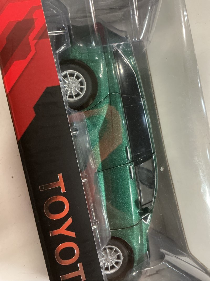 Condition photo showing Good Condition for bdtctk 1:24 compatible for sienna car model, pull back diecast toy car with sounds?lights for kids boys girls and adults, gift green.