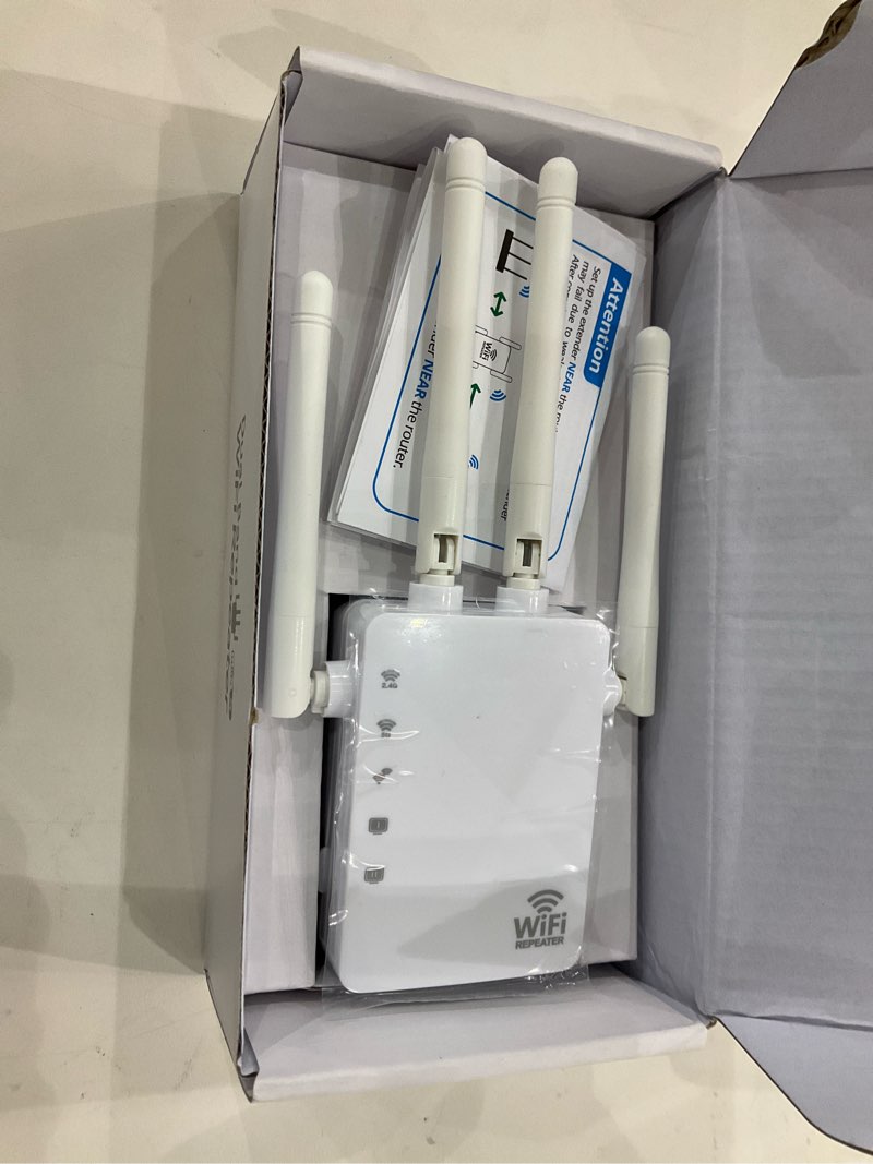 Condition photo showing New/Like New for WiFi Extender with Ethernet Port, 1200Mbps Dual Band (5GHz/2.4GHz) WiFi Booster.Covers Up to 12880 Sq.ft,Supports 105 Devices, Easy Setup Signal Booster, EasyMesh Compatible, Four Directional Antennas white-05