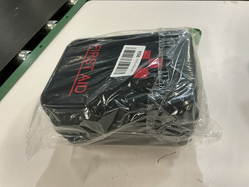 Condition photo showing Good Condition for SHBC Emergency Survival Trauma Kit with Tourniquet 36 Inch Splint,Compression Bandage and Other Supp