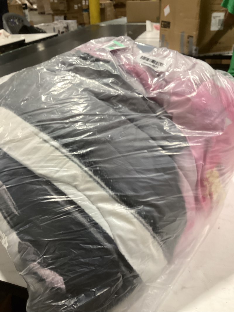 Condition photo showing Good Condition for Erosebridal Fashion Black Pink Queen Comforter Set Flower Perfume Girls Women Modern Bedding Set High Heels Books Champagne Quilt Romantic Makeup Paris Bed Sets Black and Pink Queen