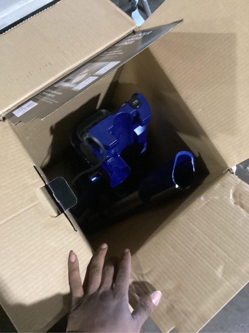 Condition photo showing Good Condition for shark upright vacuum, stratos with duoclean powerfins, hairpro, powered lift-away, self-cleaning brushroll, & odor neutralizer technology, navy, az3002