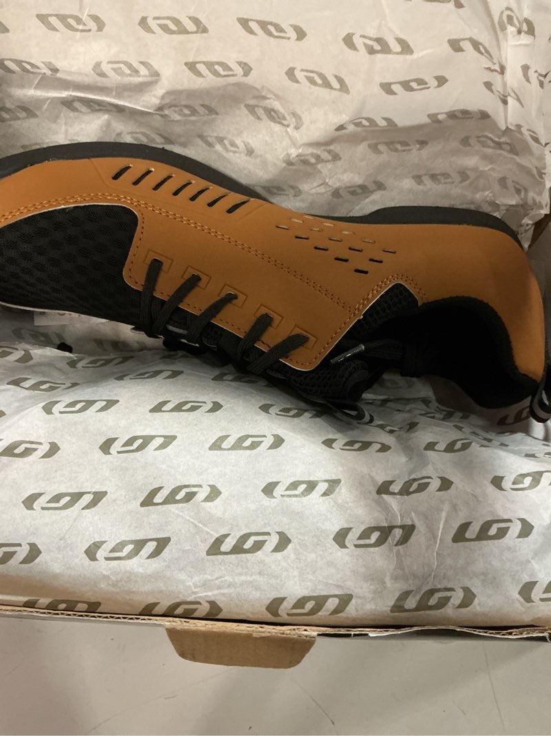 Condition photo showing New/Like New for louis garneau, mens, urban xz shoes, caramel, 47
