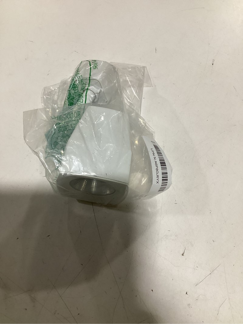 Condition photo showing As Is for Only 1 Square Integrated LED Track Head, LED, 2700 K, 90CRI, White, Master Pack of 2