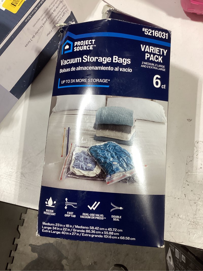 Condition photo showing Good Condition for project source variety shrink-pak 6-count x-large heavy duty clear vacuum seal storage bags (40-in h x 27-in w)