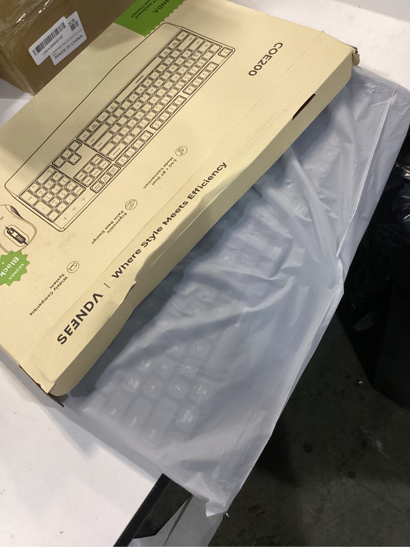 Condition photo showing Good Condition for seenda Wireless Bluetooth Keyboard and Mouse Combo, COE200 Ergonomic Wireless Keyboard Mouse with Wrist Rest, Multi-Device Connection, Full-Size, Compatible for Computer/Laptop/Mac/MacBook, Black