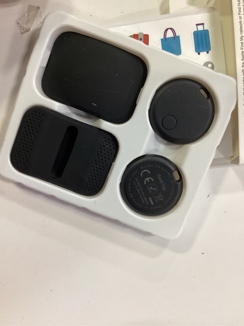Condition photo showing New/Like New for gps android air tracker tags device for car and vehicles,2 year battery life & 2pcs hidden magnetic case,trackers for tracking vehicle,2pcs gps tracker,no monthly fee for android and iphone