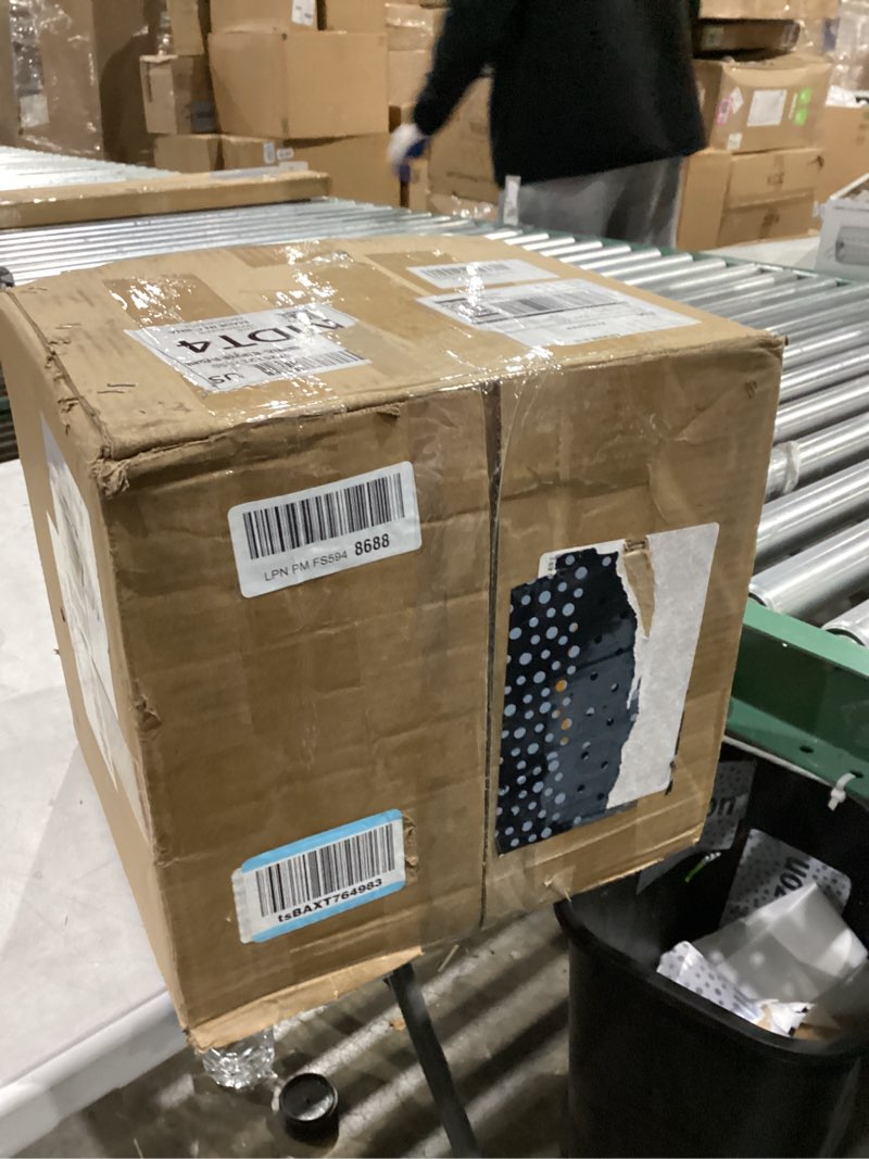 Condition photo showing New/Like New for wichemi electric pasta maker machine 3 in1 pasta dough spaghetti roller noodle pressing machine stainless steel 135w for home family use (2.5mm round noodle+4mm flat noodle+9mm flat noodle) 3 blades