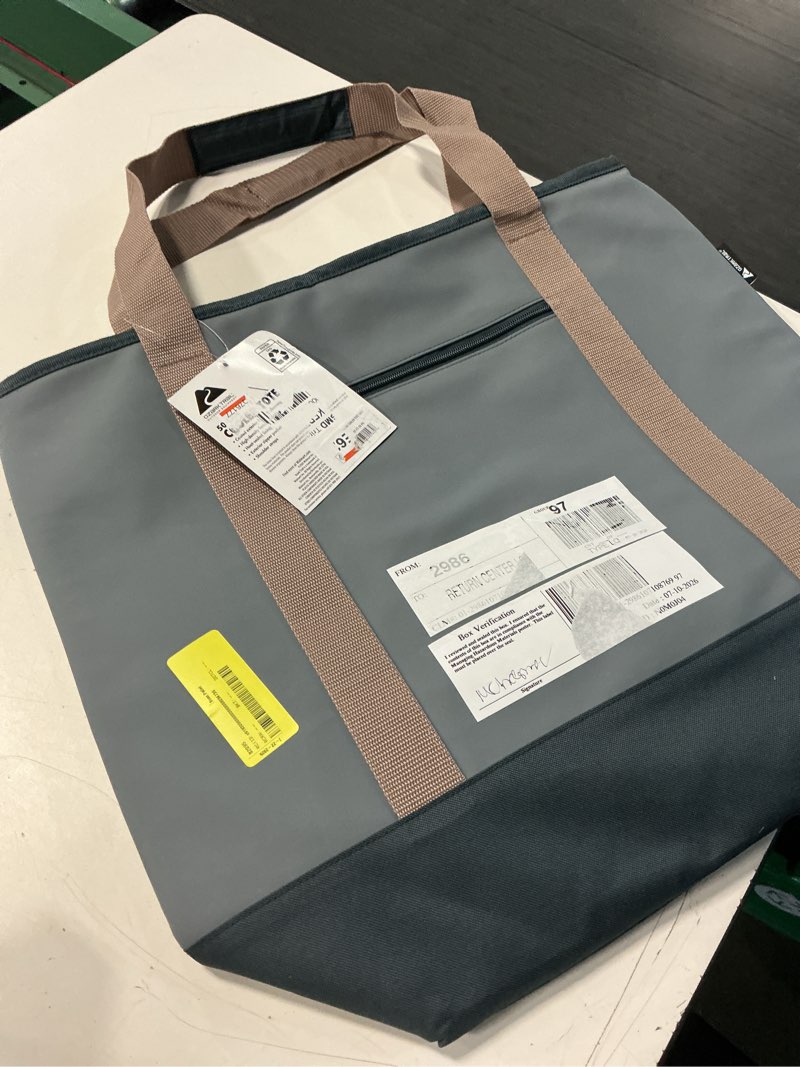 Condition photo showing Good Condition for ozark trail 17.44 qt 50-can soft-sided cooler tote, gray