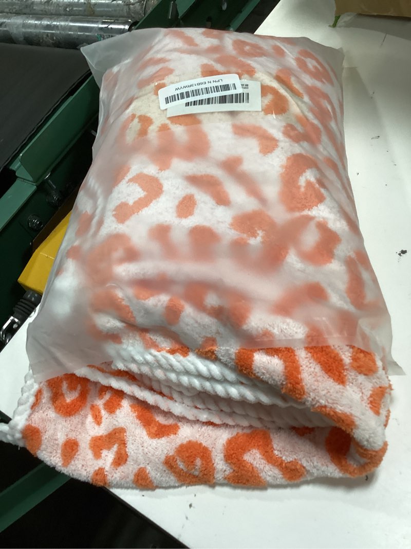 Condition photo showing As Is for ustide 3 pieces orange-red leopard print bath towel sets absorbent soft towels for bathroom gym bath sheets (1 bath towel, 2hand towels) orange-red 3 pieces
