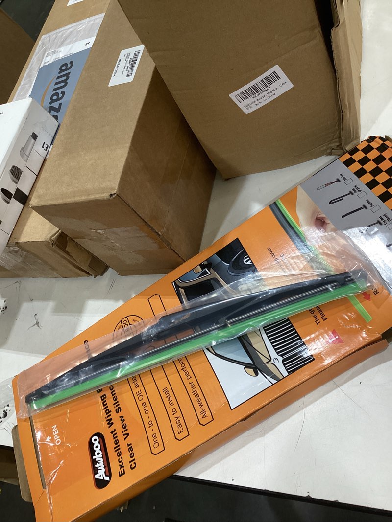 Condition photo showing Good Condition for autoboo 26"+16" windshield wipers with 14" rear wiper blade replacement for hyundai tucson 2016-2020 2021,2007-2012 mazda cx-7 -original factory quality (pack of 3) 26"+16"+14