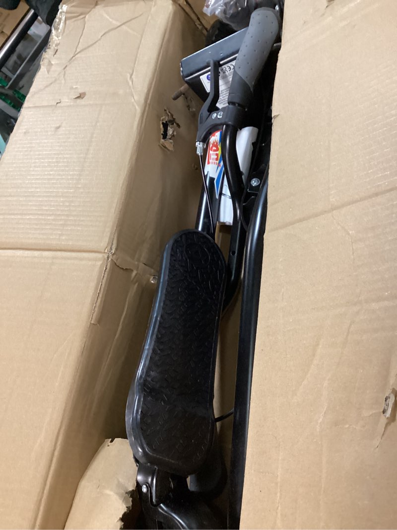 Condition photo showing Good Condition for Swing Wiggle Scooter, 3 Wheels Drifting Folding Kick Scooter with 4-Level Adjustable Height/Foldable for Kids/Woman/Men Age 6+ Years Old Black