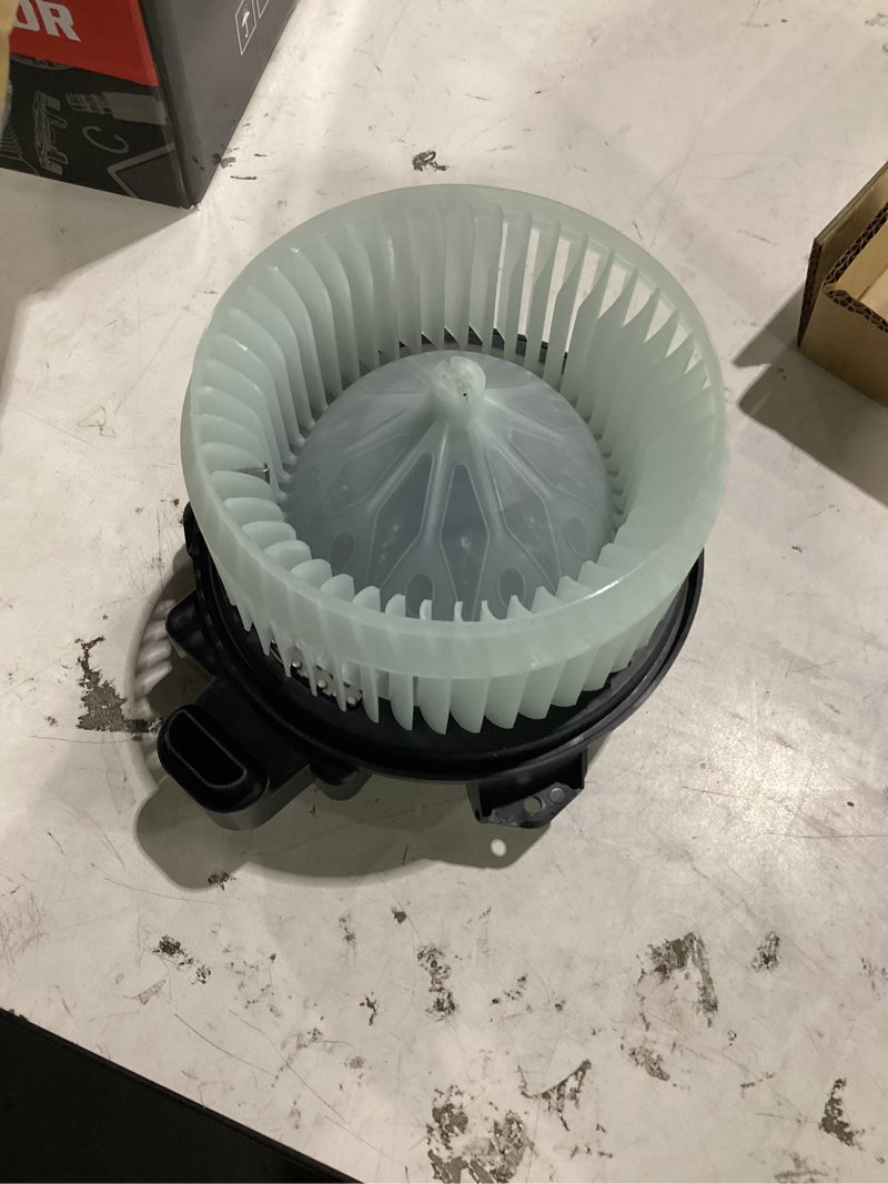 Condition photo showing Good Condition for ac heater blower motor with fan 700249 fit for toyota prius 2010-2015, prius v 2012-2018, corolla 2009-2019