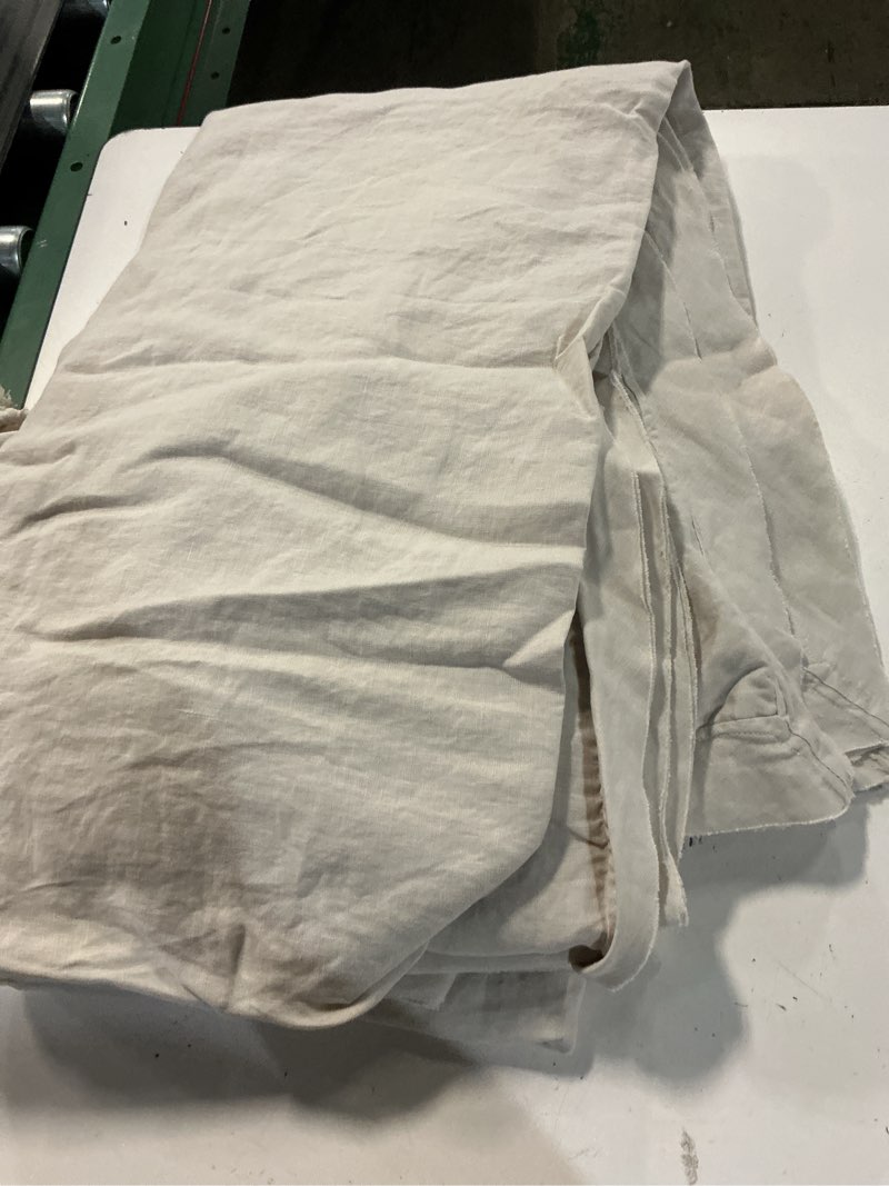 Condition photo showing Good Condition for european linen double flange duvet cover, king/cal king, sand