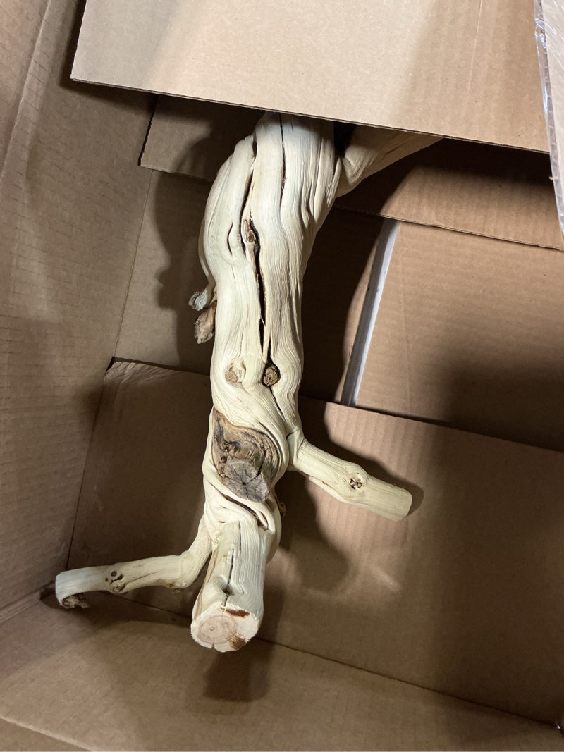 Condition photo showing Good Condition for janinka 18-20" length large wood reptile branch for bearded dragon driftwood reptile climbing habitat decoration for terrarium tree trunk ornament gecko frog chameleon spider