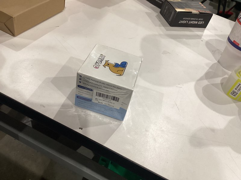 Condition photo showing New/Like New for 150Pcs Eyes Wipes for Dogs - Tear Stain Remover for Dogs - Dog Eye Cleaner, Eye Debris, Discharge, Mucus Secretions - Eye Wipes for Dogs & cat Eye Wipes - 3.2 inches 3.2 L 150pcs