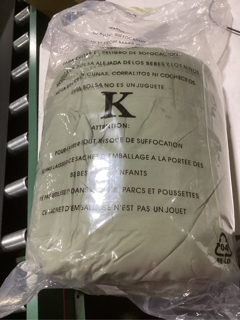 Condition photo showing Good Condition for monbix king size comforter set - 7 pieces bed in a bag king, light sage green bedding sets with comforter, all seasons comforter bed set with sheets, pillowcases & shams light sage green king(102"x90")