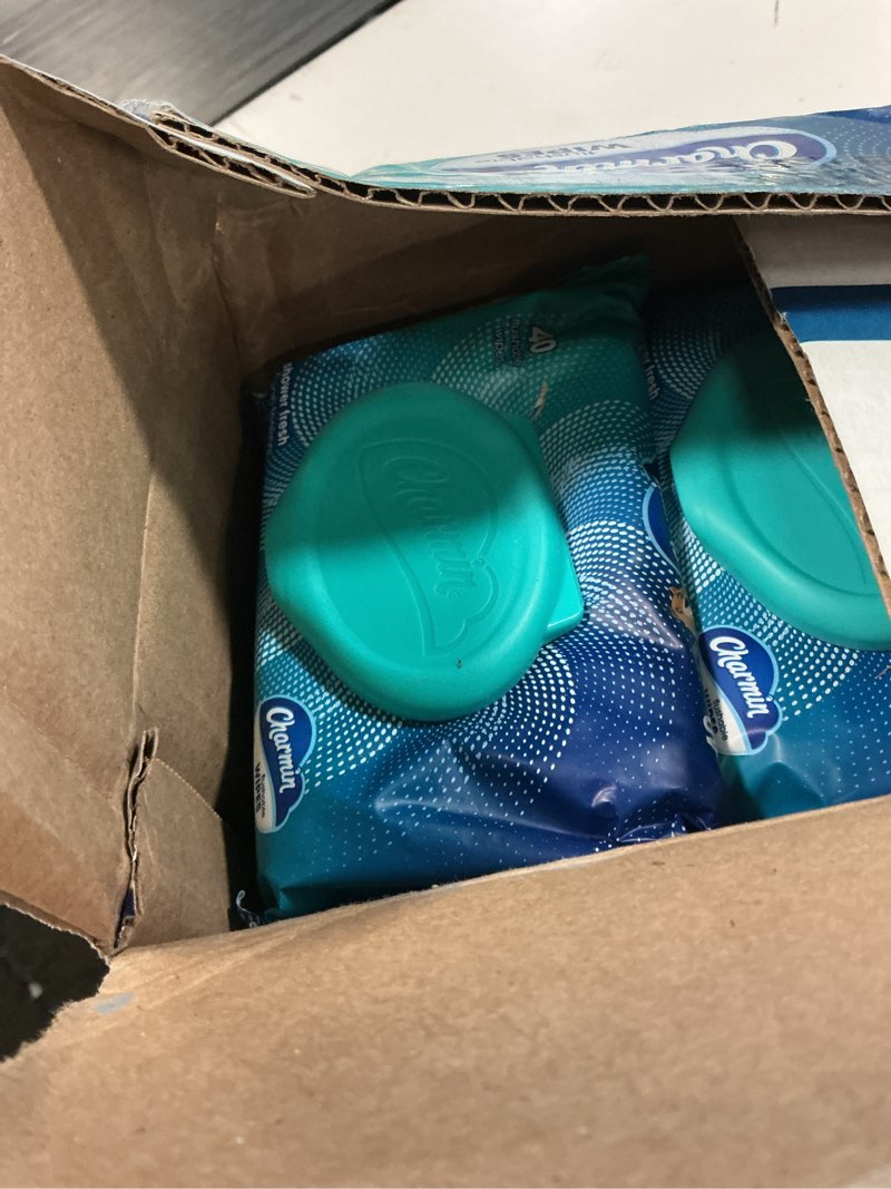 Condition photo showing New/Like New for charmin flushable wipes, 160 total wipes (4 packs of 40) 40 count (pack of 4)