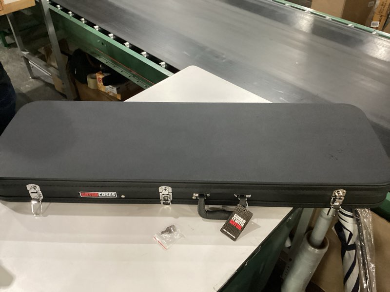 Condition photo showing New/Like New for Gator Cases Hard-Shell Wood Case for Standard Electric Guitars, Fits Fender Strat/Tele Style (GWE-ELEC)