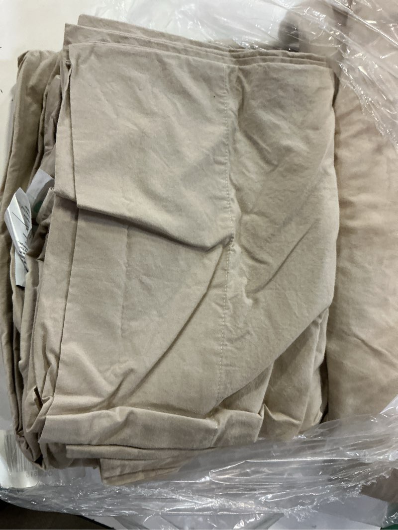 Condition photo showing Good Condition for organic brushed cotton sheet set, queen, toffee